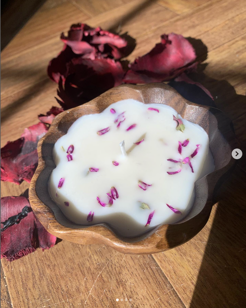 Candle-ready 4" hibiscus wood bowl