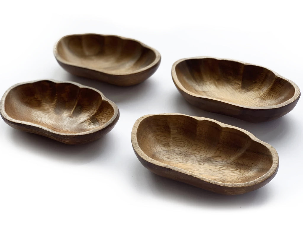 Acacia Wood Mini shell bowls set of 4