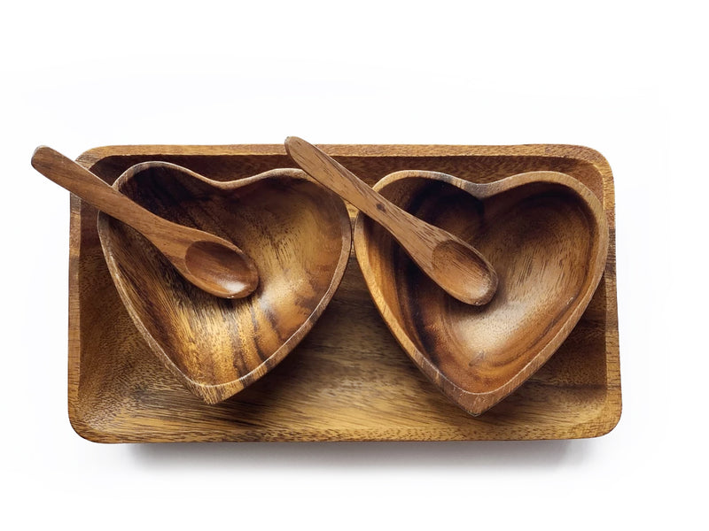 Acacia Wood Heart Plate